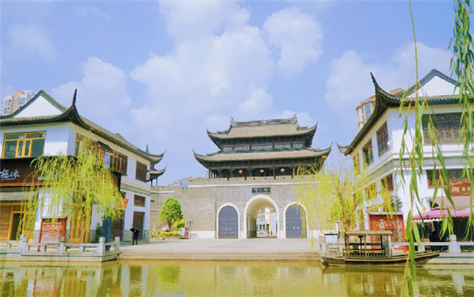 云南旅游 在彌勒這個(gè)特色小鎮，遇見(jiàn)江南水鄉的溫柔！