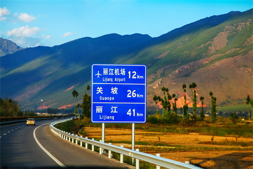 麗江文海，盛夏又美麗又涼快，美麗的夏季在麗江度過(guò)！